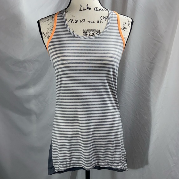 MPG women’s athletic tank top‎ - Picture 13 of 15